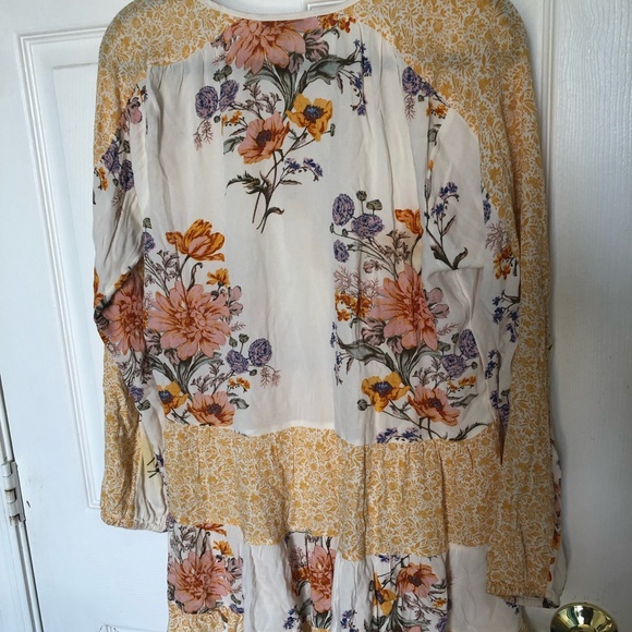 American Eagle  Long Sleeve Blouse for women Size: S - Picture 4 of 8